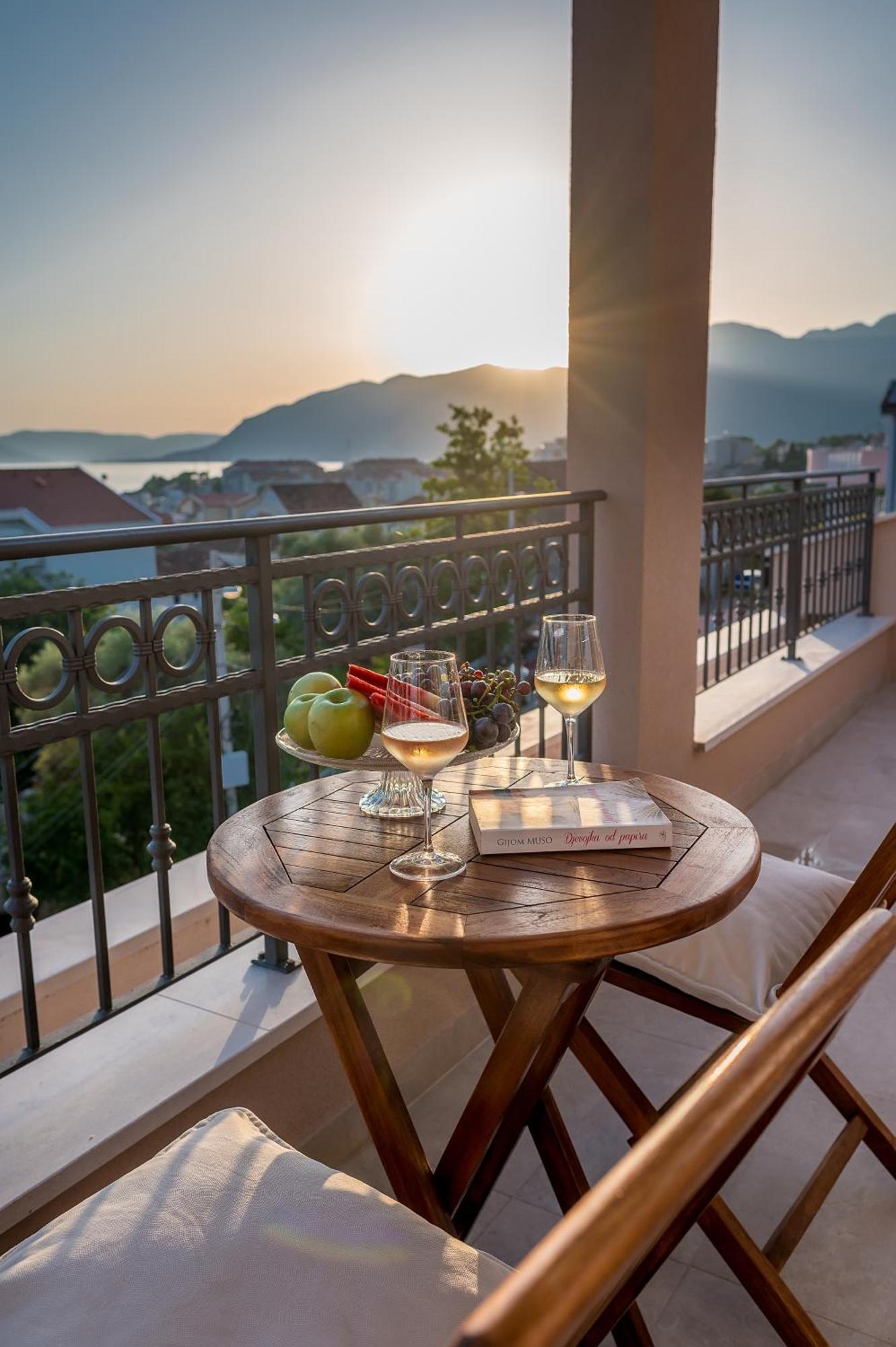 Luxury Apartments Ivanovic Tivat Exterior photo