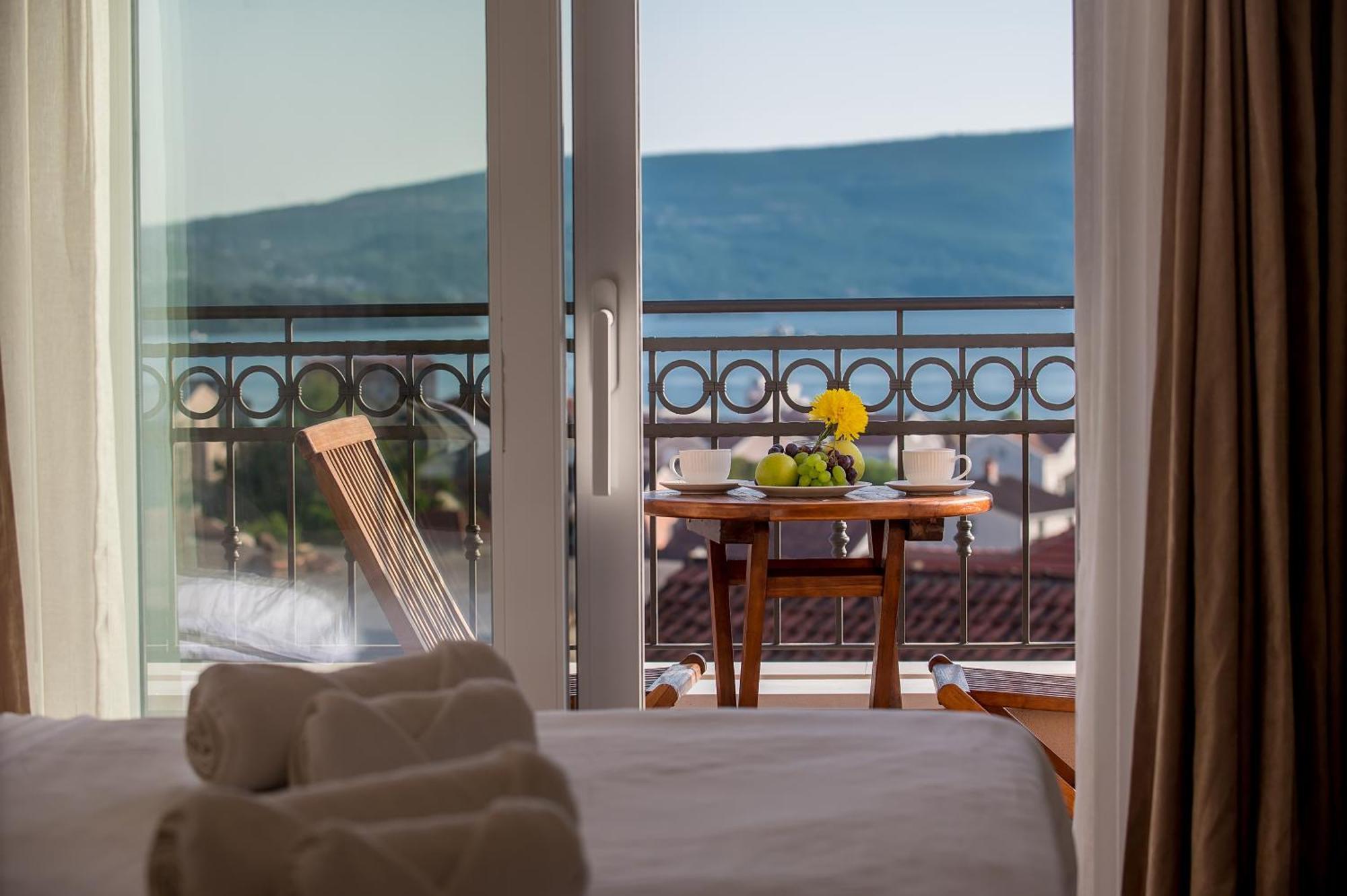 Luxury Apartments Ivanovic Tivat Exterior photo